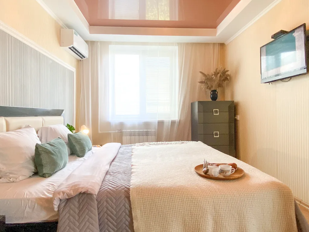 Квартира Двухкомнатная квартира тихий центр — Севастополь