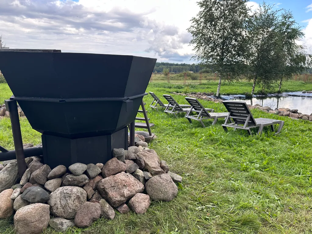 Просторный дом с баней и чаном