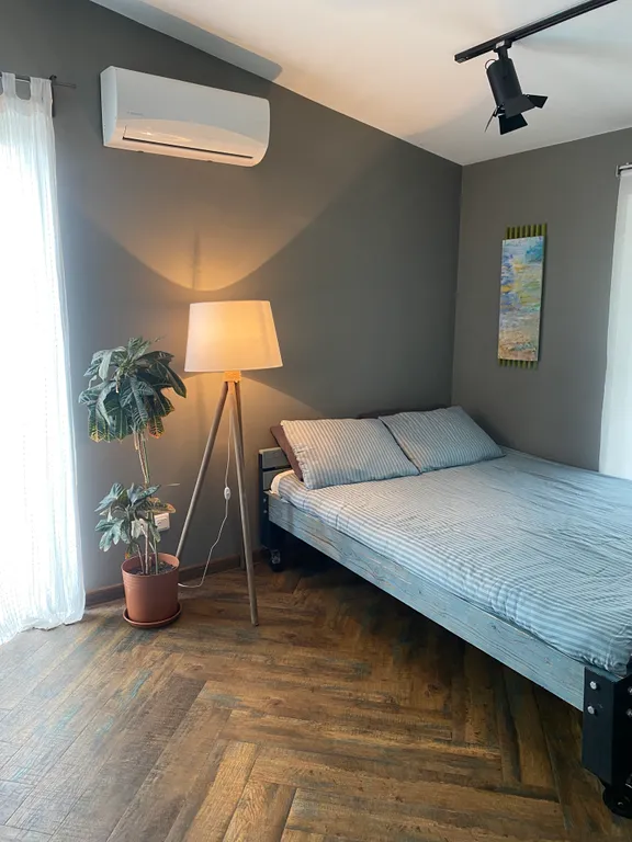 Дом на горе с видом на море