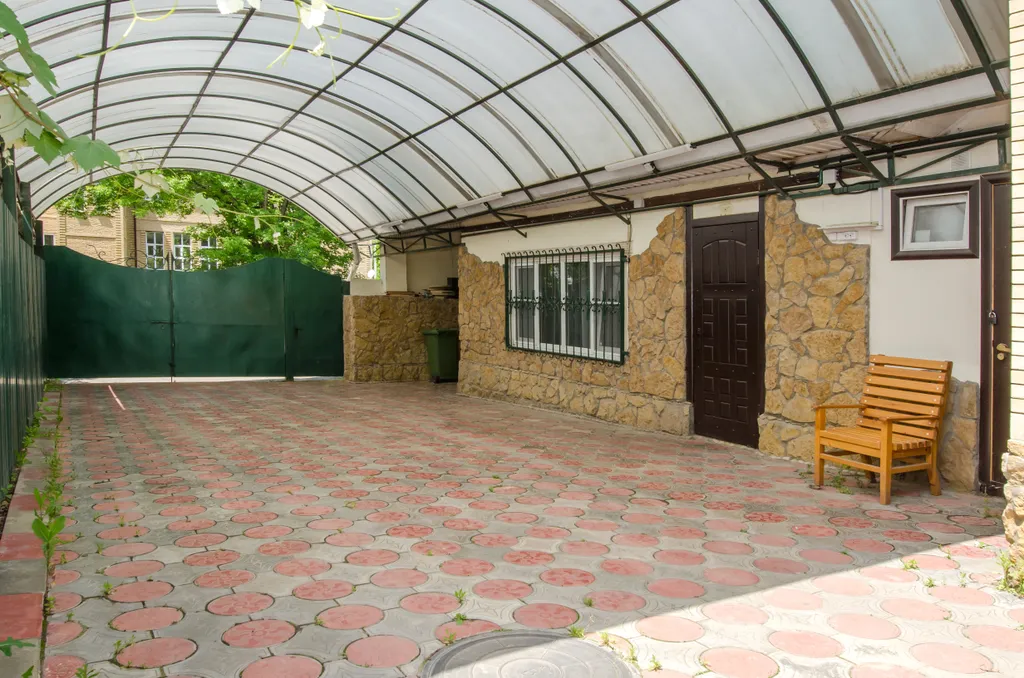 Коттедж Домик с парковкой и мангальной зоной — Кисловодск