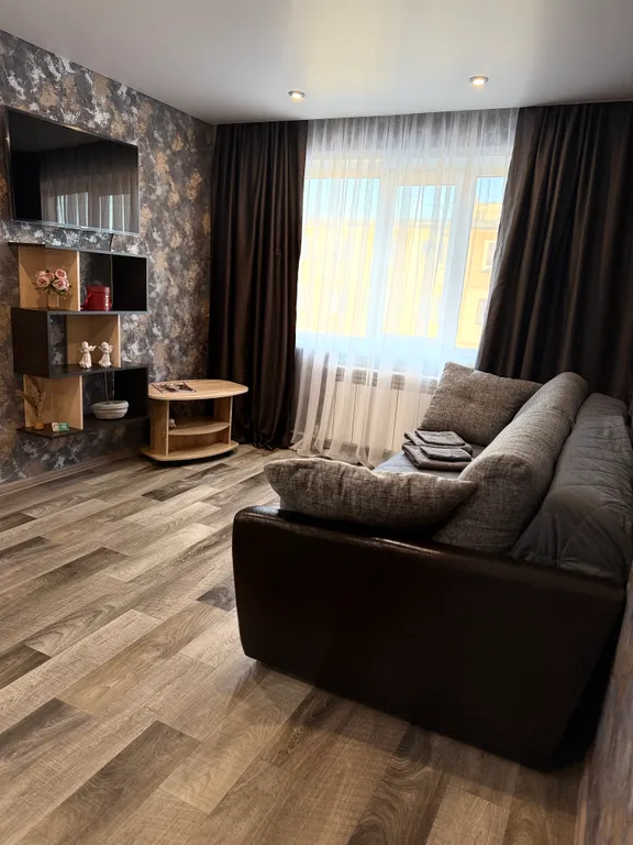 Квартира Как дома 2-х комнатная стандарт — аренда посуточно в Магадан