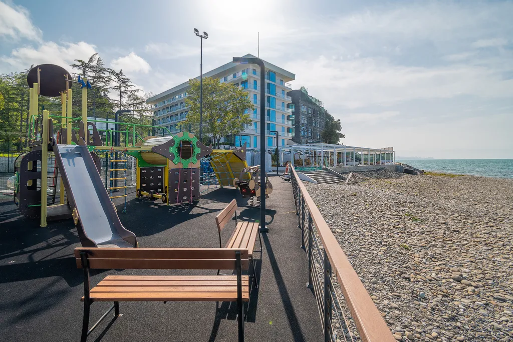 Апартаменты Люкс, Лучезарный на первой береговой линии