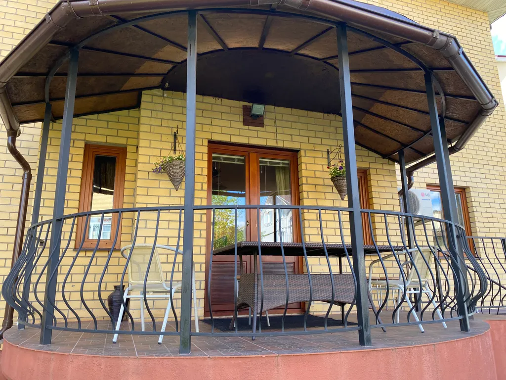 Просторный коттедж для семейного отдыха