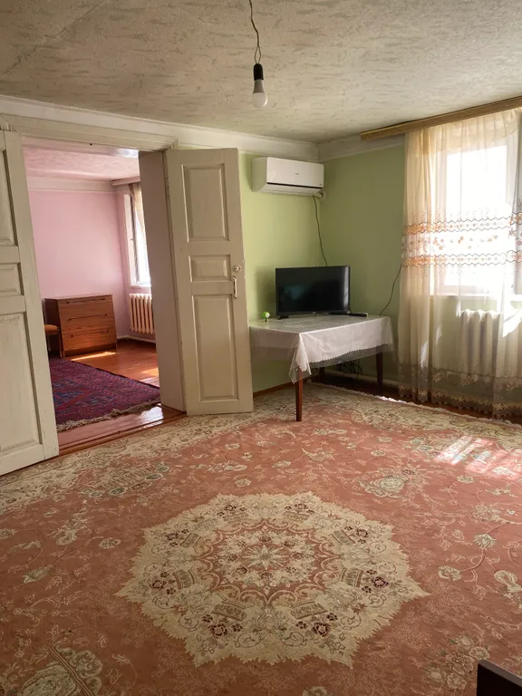 Домик с отдельными комнатами