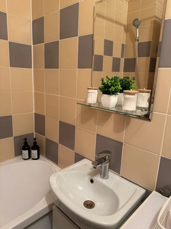 Уютная студия в 5 минутах от метро