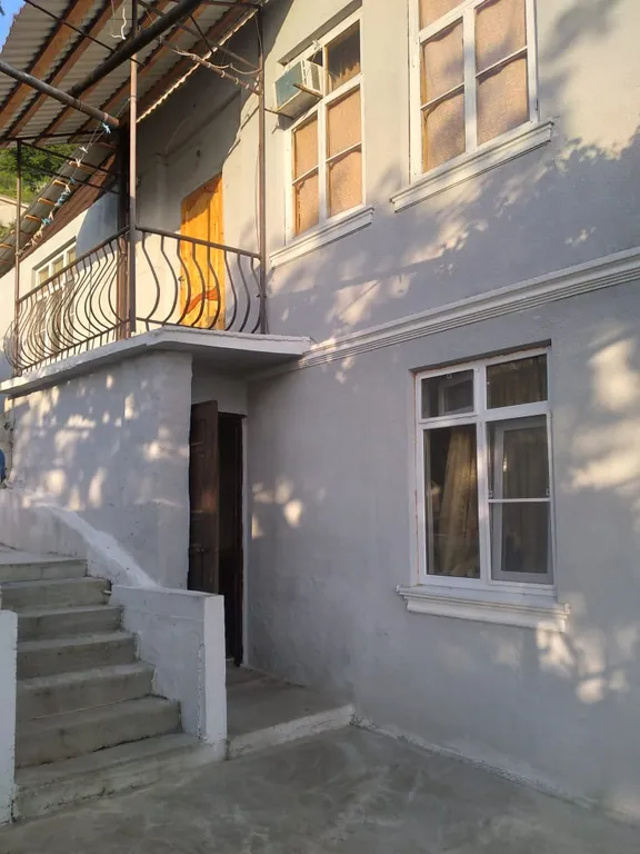 Квартира Квартира Люкс в частном секторе с кухней — Гагра