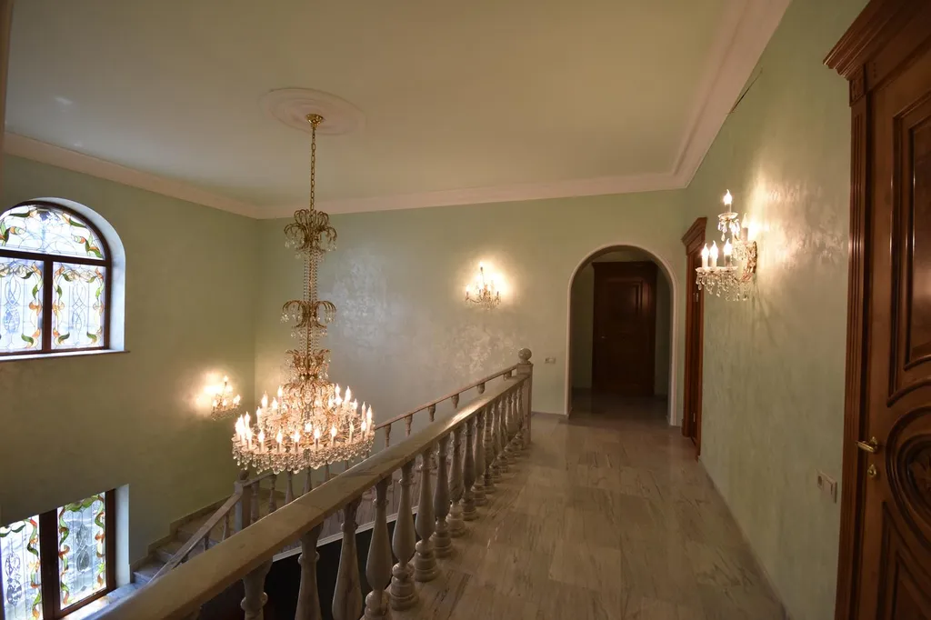 Шикарная вилла с 2-я бассейнами и джакузи