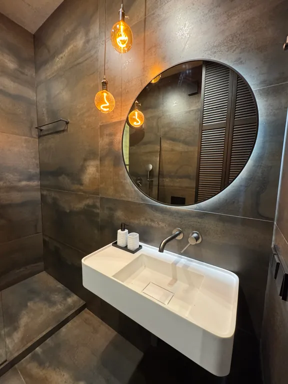 Квартира Большая 1к квартира в стиле эко-лофт, с панорамным видом на море — Геленджик