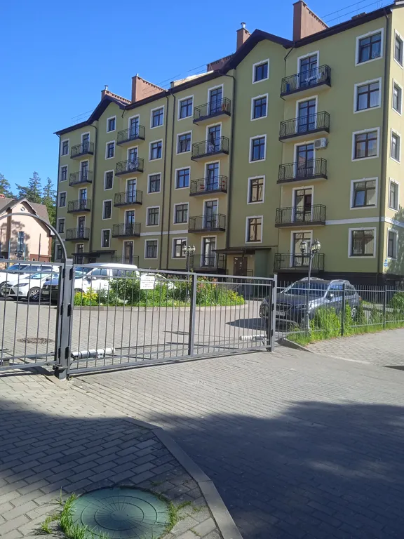 4-комнатная Квартира