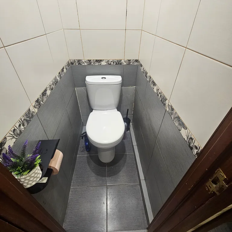 Квартира Квартира Уютная студия с ванной, 5 мин от метро Люблино, парковка бесплатно — Москва