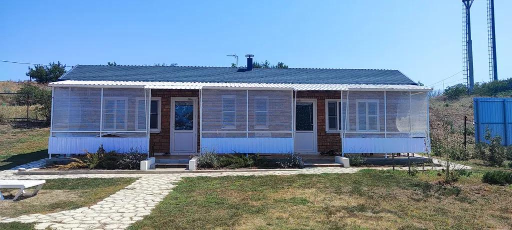 Двухкомнатный коттедж с терассой №1