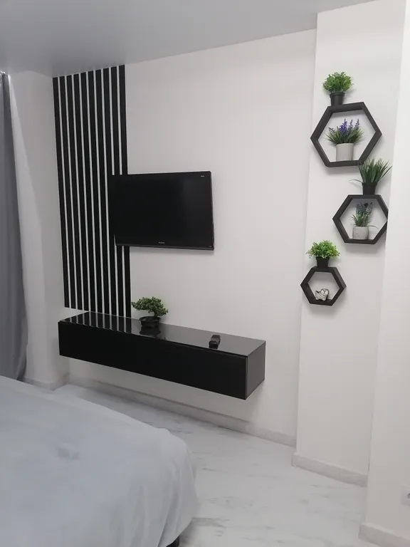 Уютная, светлая квартира в новостройке на въезде в город