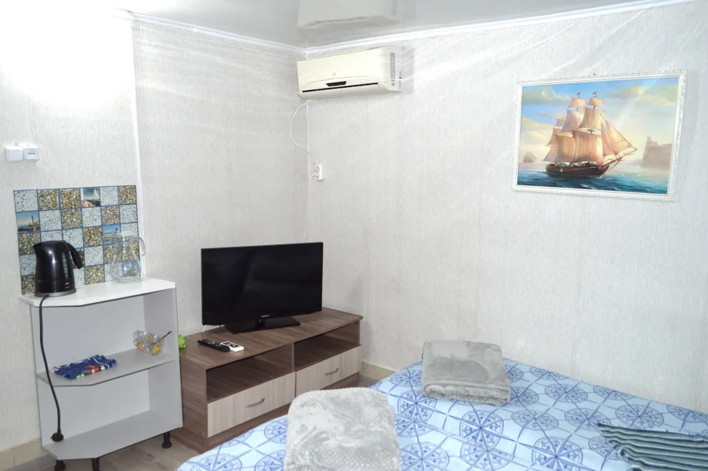 Квартира Комната — аренда посуточно в Береговое (Феодосия)