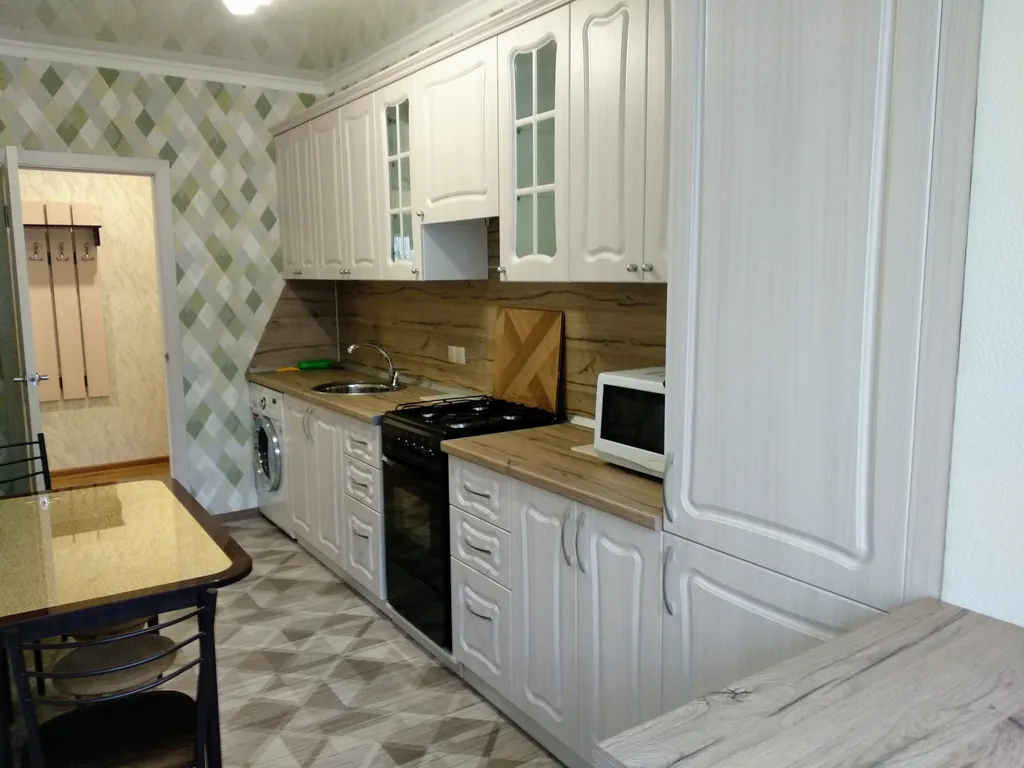 Центр,вблизи парка и санаториев