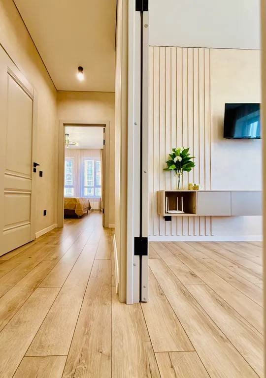 Роскошная двухкомнатная квартира у фонтана