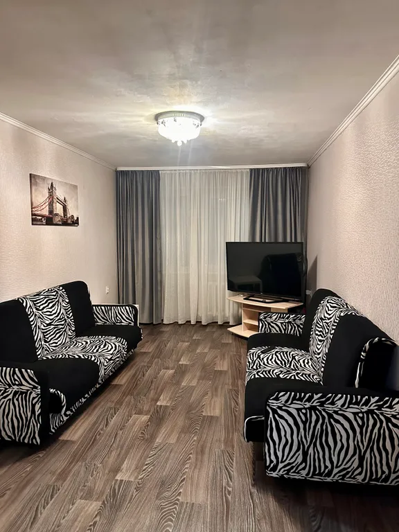 Квартира у склона