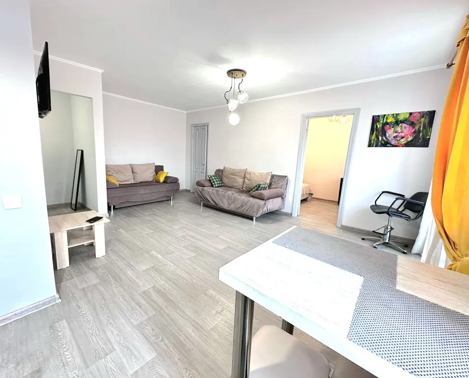 2-комнатная квартира в центре рядом с КузГТУ и РЕАцентром