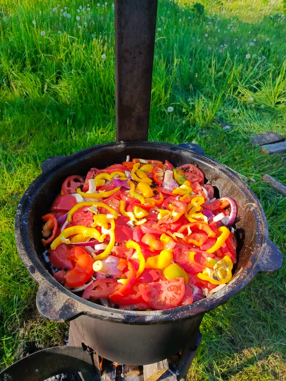 Просторный дом с баней в тихой деревушке у реки