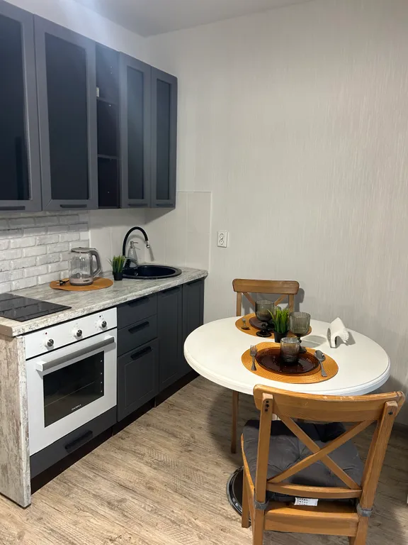 Апартаменты на Краснопольском с панорамным видом на проспект