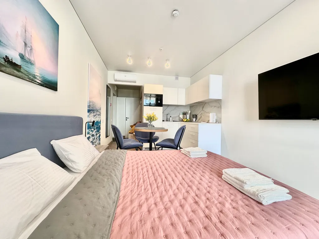 Дизайнерская студия Ls-cool lemonade с видом на море с 6-го этажа