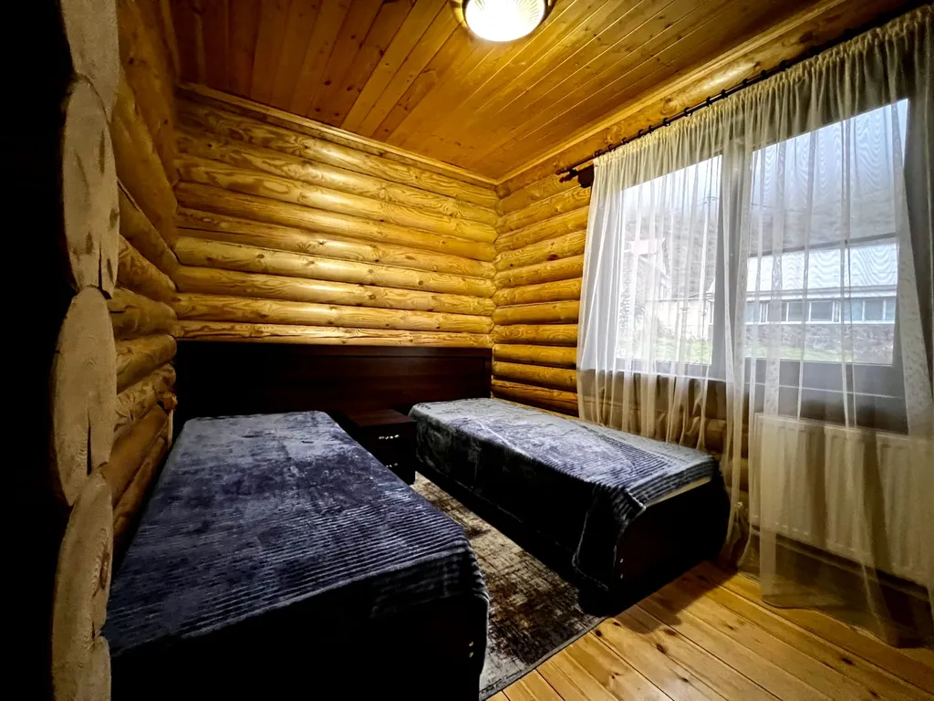 6-комнатный Дом