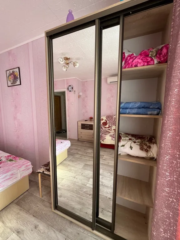 Комфортная квартира возле можжевеловой рощи