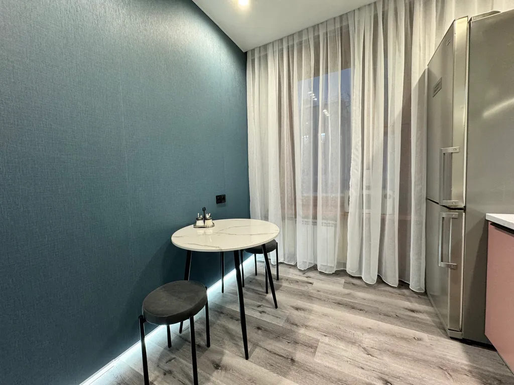 Северное сияние в удобных апартаментах в центре города