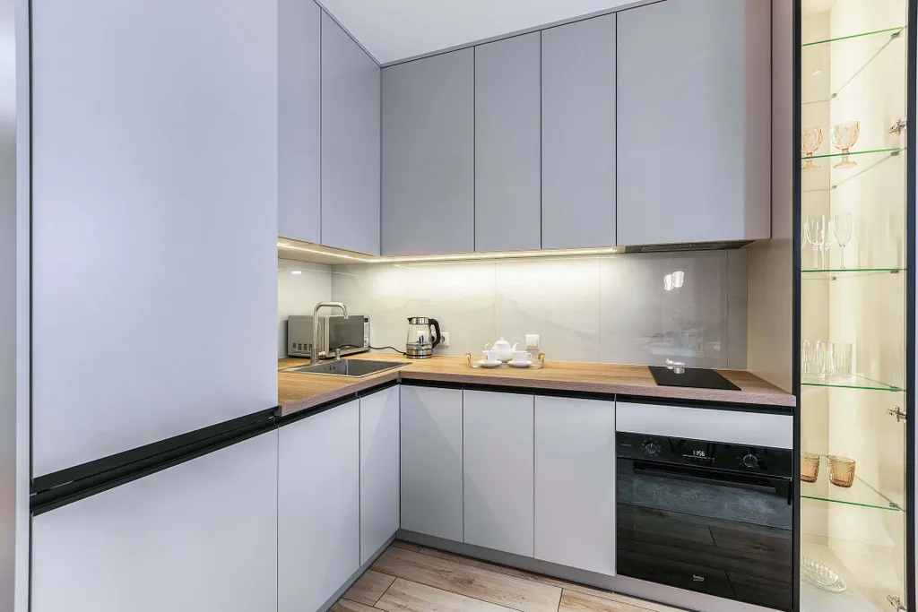 Светлые апартаменты с балконом в Минск мире