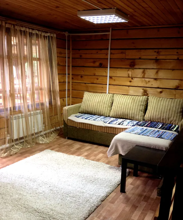 Гостевой дом Кедровое подворье рядом с рекой Катунь