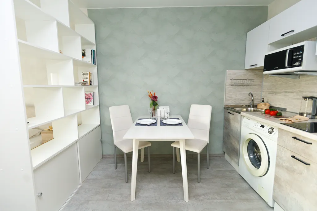 Студия у городской администрации | Квартирный вопрос