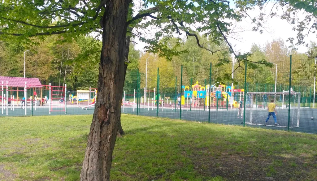 Люкс у парка со смарт тв, балконом, парковкой