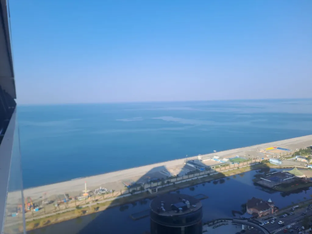 Апартамент в Орби Сити с видом на море