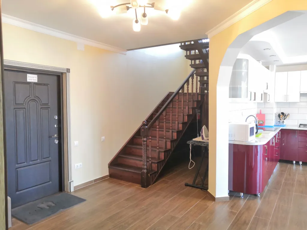 Уютный дом в центре города курорта