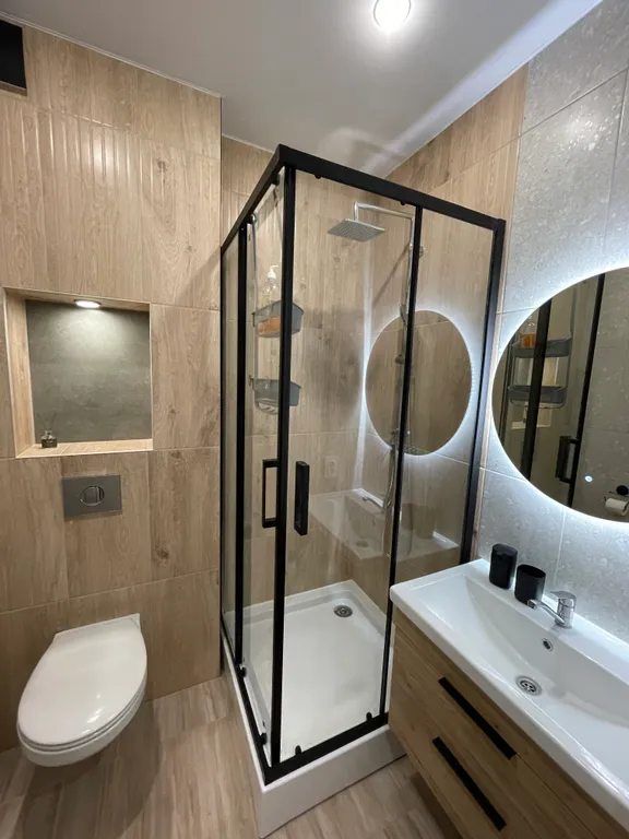 Апартаменты Blue Sky с дизайнерскими ремонтом и выдержанным стилем