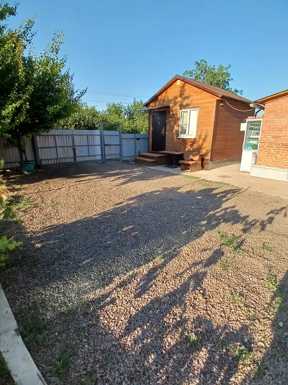 Коттедж 1-комнатный Дом — аренда посуточно в Пролетарка