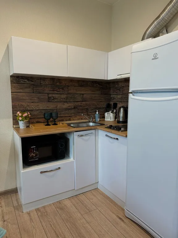 Хорошая студия, рядом с вокзалом