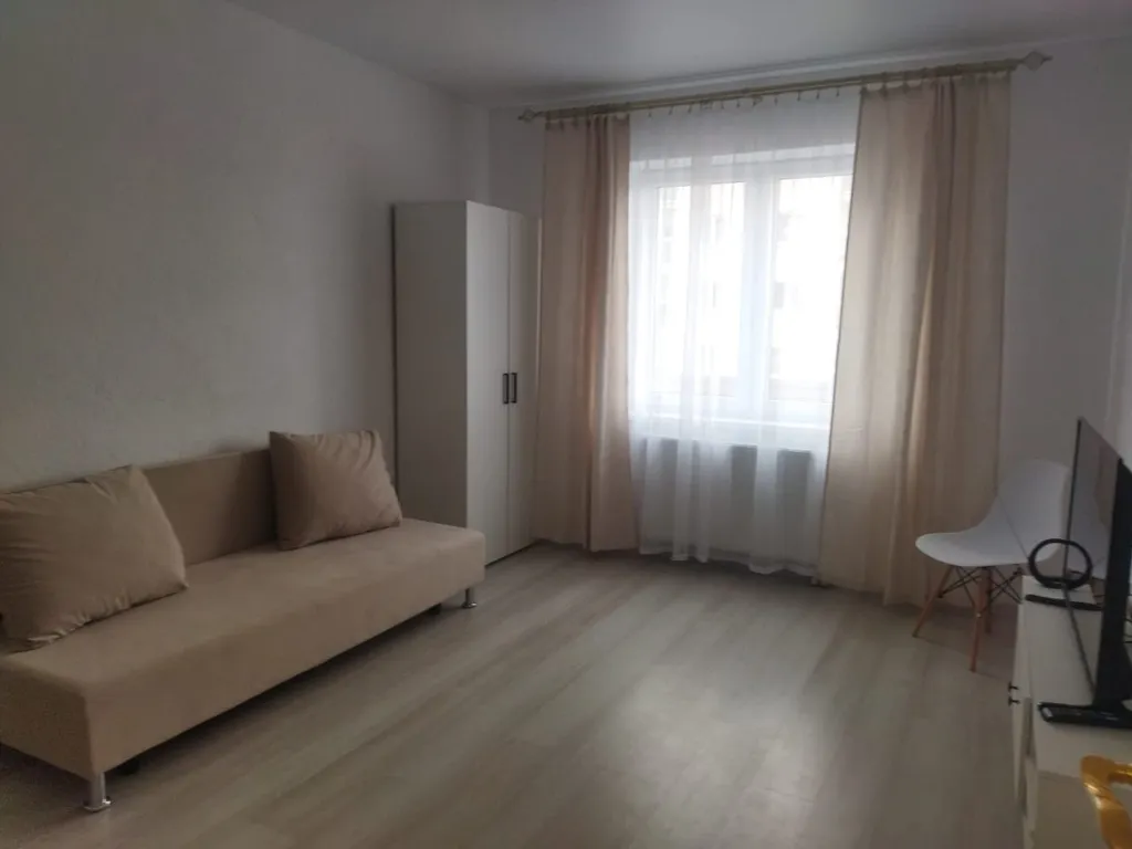 Квартира Уютная светлая квартира с ремонтом — Сальское