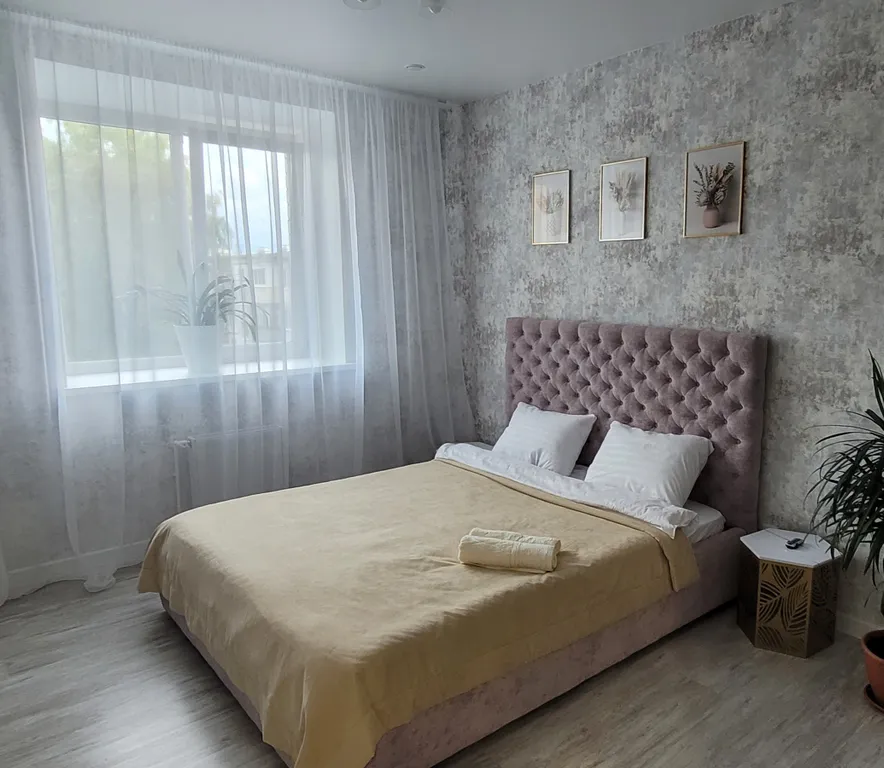 Уютная светлая квартира в тихом дворе — аренда посуточно в Кострома