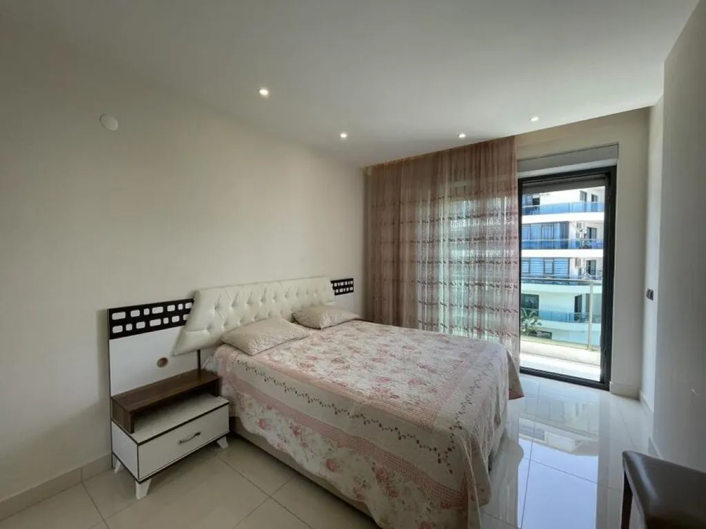 Квартира в комплексе класса люкс со всеми удобствами