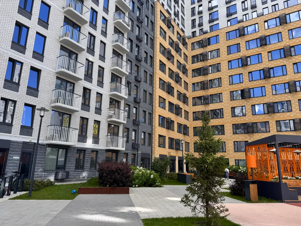 Квартира Квартира Шикарная студия класса Отель 5 — Тюмень