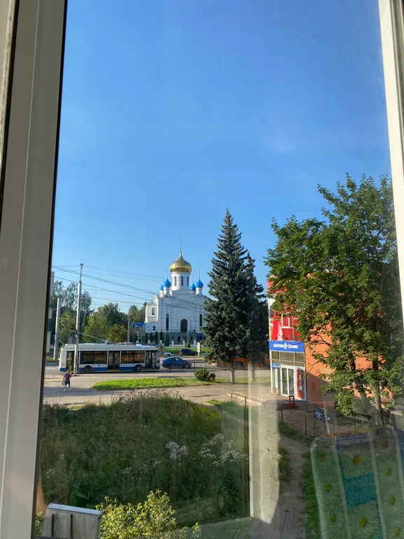 Апартаменты возле торгового центра Макси