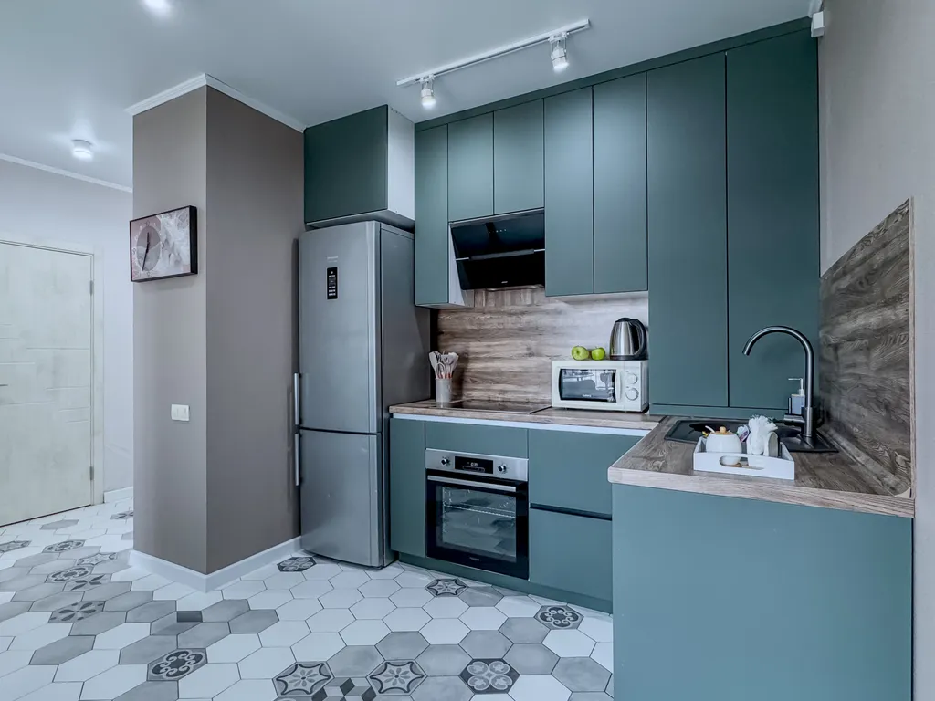 Квартира с евроремонтом, вид на город и реку