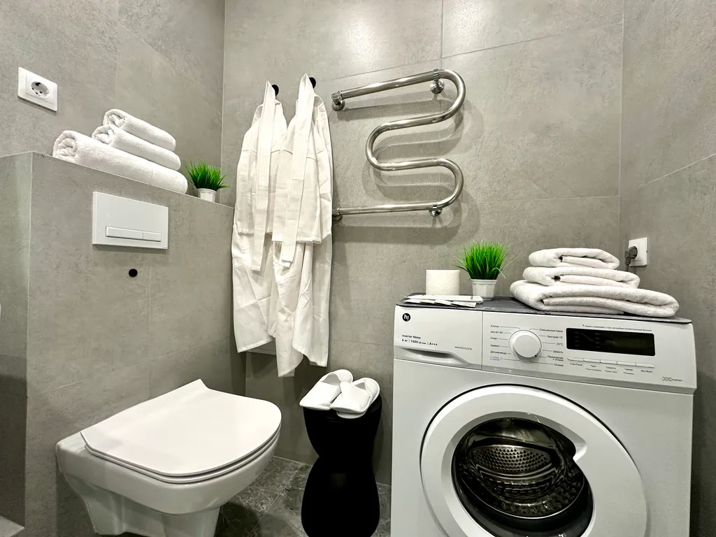 Студия с красивым видом на реку Свияга и набережную