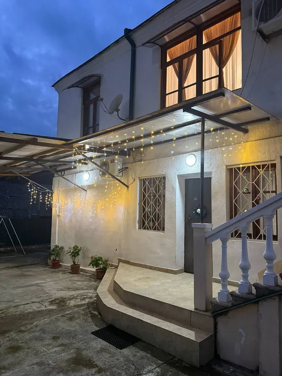 Уютный первый этаж дома