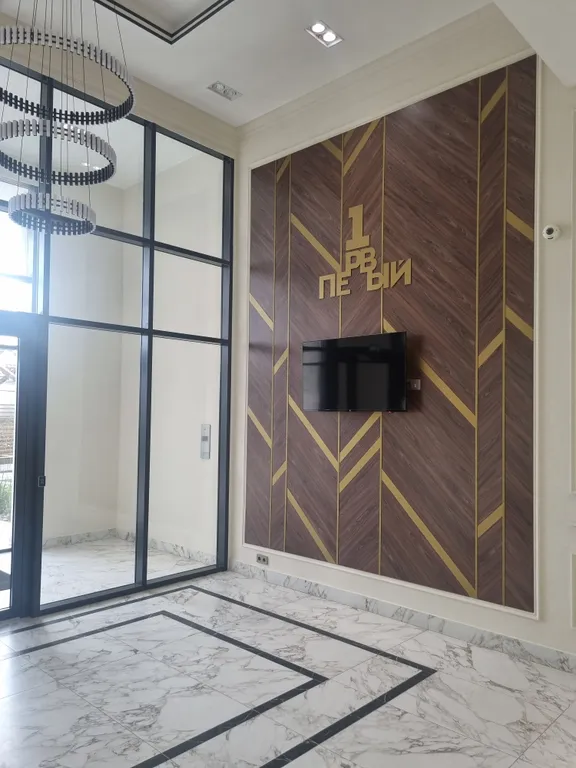 Видовая квартира в премиальном доме в центре