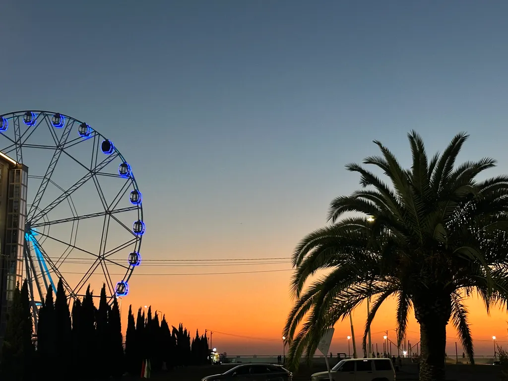 Квартира Квартира Новая уютная студия в центре у моря — Гагра