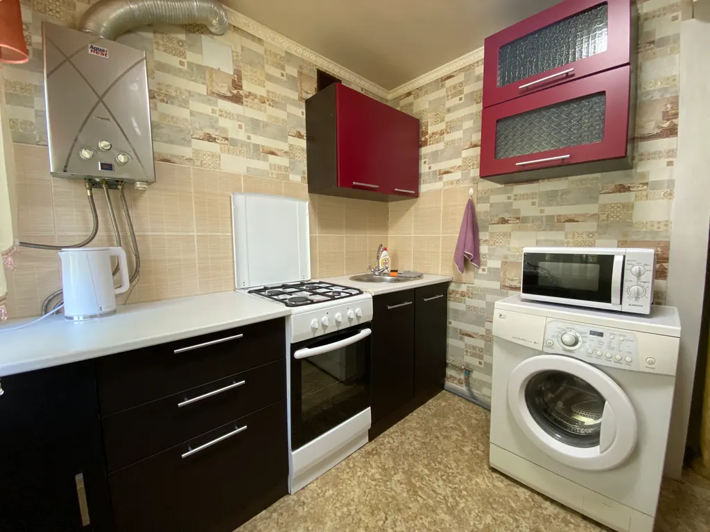 1-комннатная квартира по центральной улице Ленина