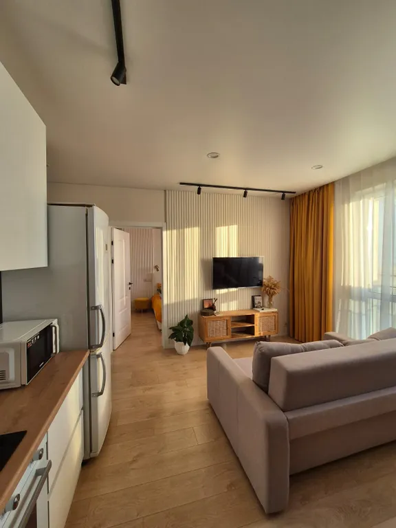 Лайтарис (Самаровская, 6)