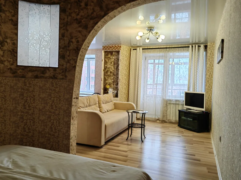 1-комнатная квартира рядом с ТГУ, ТПУ, Горсадом