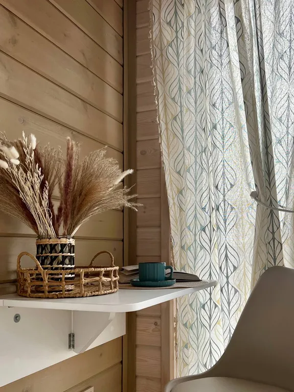 Уютный домик Karhumökki в окружении соснового леса и озер, у Игоры